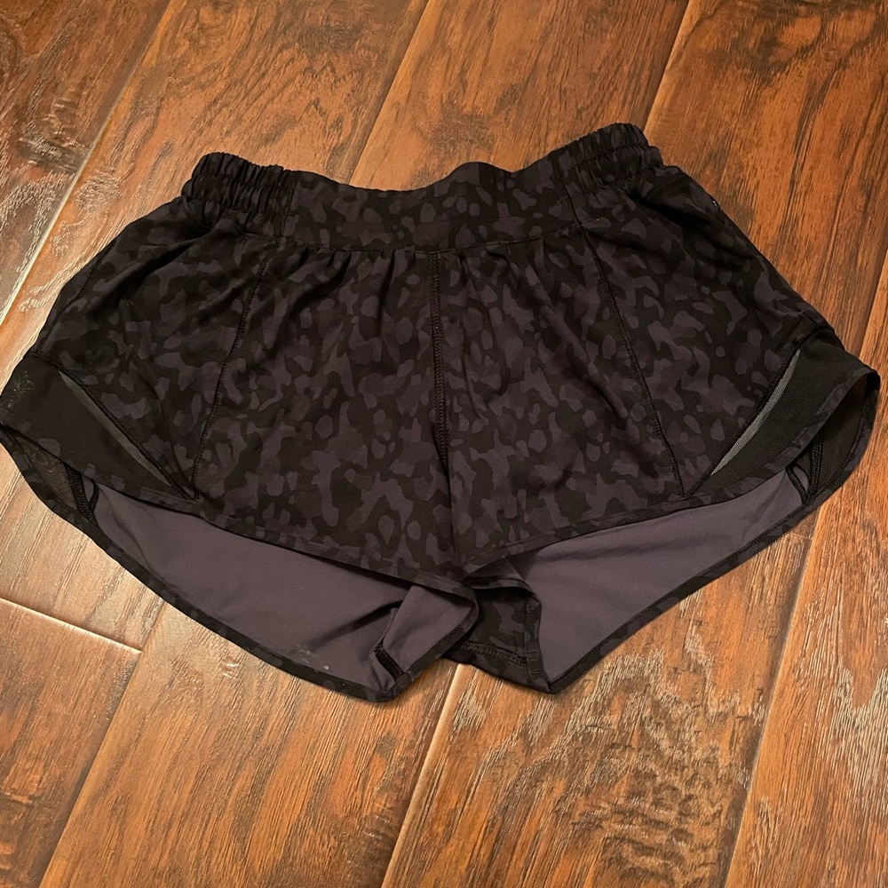 lululemon hotty hots